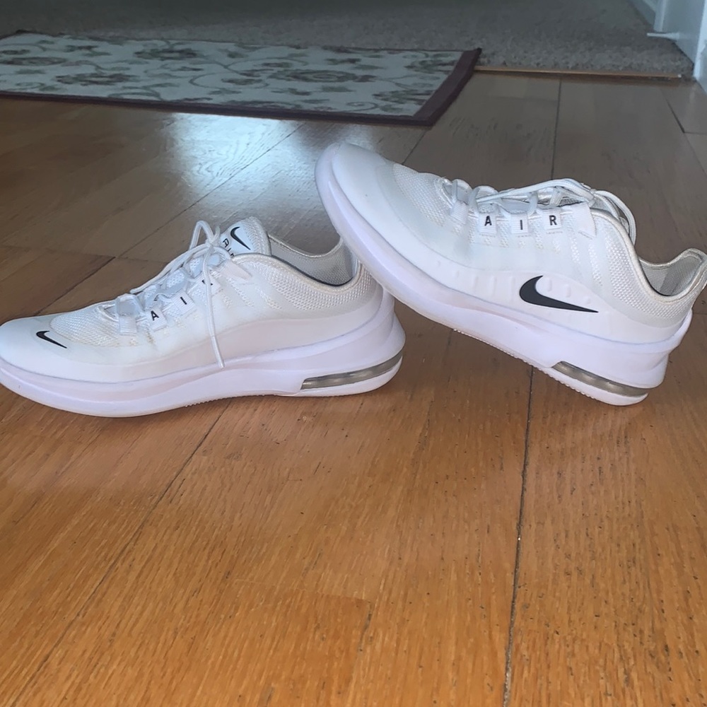 Nike Air Max-Gently Used
